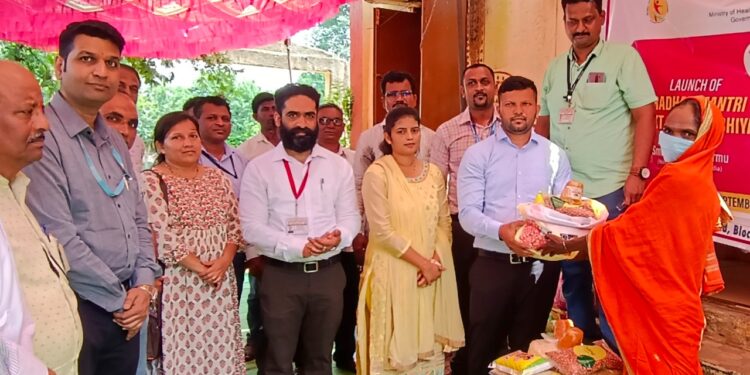 भादवड येथे राष्ट्रपतींच्या हस्ते प्रधानमंत्री टी.बी. मुक्त भारत अभियानाचा शुभारंभ