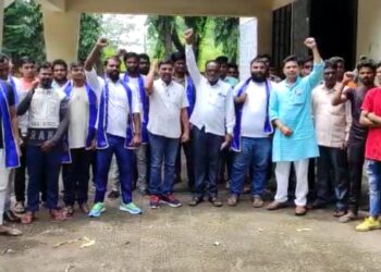 रिपब्लिकन पार्टी ऑफ इंडिया आठवले पक्षात शेकडो युवा कार्यकर्त्यांचा प्रवेश