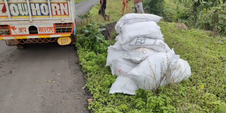 पोषण आहार रस्त्यावर : वर्षभरात ३९ कोटी खर्चूनही धडगाव तालुक्यात कुपोषण वाढले : जि. प.सभापती रतन पाडवी