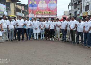 50 खोके महंगाई एकदम ओके” चे टीशर्ट परिधानकरून महागाईच्या विरोधात राष्ट्रवादी युवक काँग्रेसचे अनोखे आंदोलन