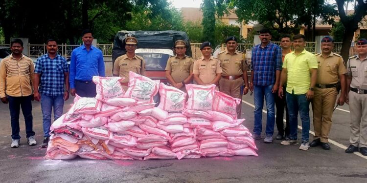 अरे बापरे: नंदूरबार येथून 1 हजार 120 किलो भेसळयुक्त गुलाल पोलिसांनी केला जप्त, एकास अटक