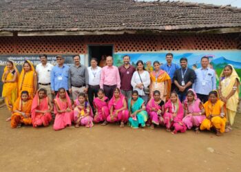 आयसरच्या संशोधकांची दुर्गम भागात भेट