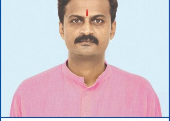 मागासवर्गीय विद्यार्थ्यांना शिक्षणापासून वंचित ठेवणार्‍या 1826 कोटींचा ‘मॅट्रीकोत्तर शिष्यवृत्ती घोटाळा’ करणार्‍या 64 शैक्षणिक संस्थांवर गुन्हे दाखल का होत नाहीत ?