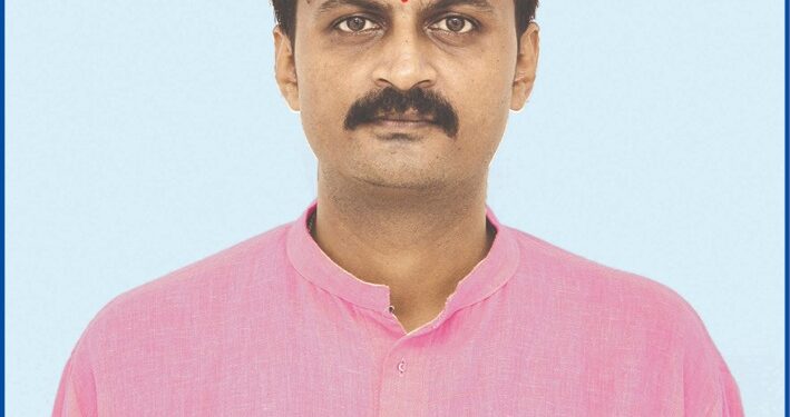 मागासवर्गीय विद्यार्थ्यांना शिक्षणापासून वंचित ठेवणार्या 1826 कोटींचा ‘मॅट्रीकोत्तर शिष्यवृत्ती घोटाळा’ करणार्या 64 शैक्षणिक संस्थांवर गुन्हे दाखल का होत नाहीत ?