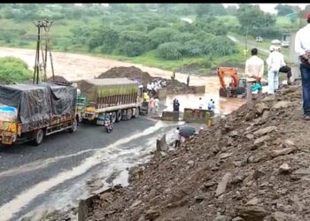 विसरवाडी येथे पुरामुळे सहाव्यांदा वाहतूक ठप्प, महामार्गावरील वाहतूक वळवली