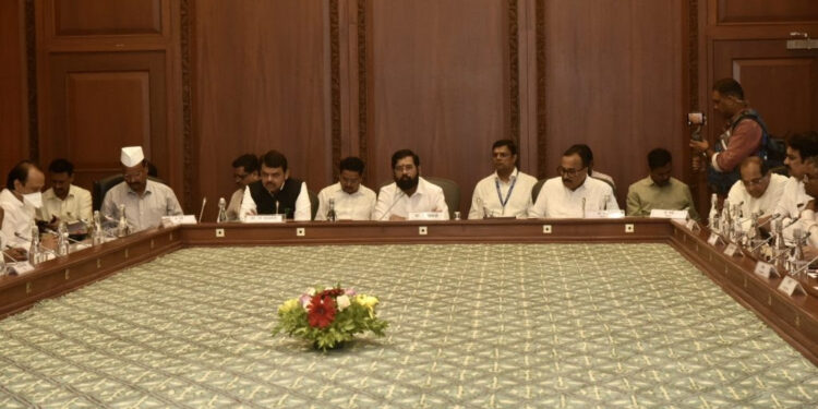 साखर उत्पादनात महाराष्ट्र जगात तिसरा, राज्याचा यंदाचा गाळप हंगाम १५ ऑक्टोबरपासून सुरू करणार