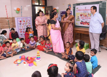 अंगणवाडी सेविकांच्या मानधन वाढीसंदर्भात राज्यशासन सकारात्मक निर्णय घेणार