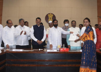 मराठा समाजासह अन्य प्रवर्गातील सुमारे १०६४ उमेदवारांना अधिसंख्य पदांवर नियुक्ती