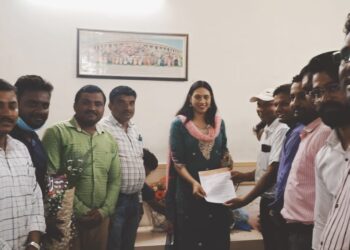 नवनिर्वाचित पदाधिकाऱ्यांच्या मध्यस्थीने आरोग्य अधिकाऱ्यांचे आंदोलन स्थगित