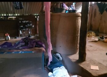 युवकाची गळफास घेऊन आत्महत्या, अकस्मात मृत्यूची नोंद