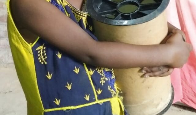 आयशर व लक्झरी यांच्यात भीषण अपघात, बालिकेचा उपचारा दरम्यान मृत्यू, मृतांची संख्या झाली 6