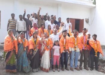 होळ तर्फे हवेली ग्रामपंचायतीच्या उपसरपंचपदी शोभाबाई रवींद्र पवार बिनविरोध