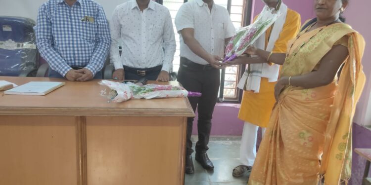 तळोदा येथे भाजपाच्या मदतीने काँग्रेसचा सभापती