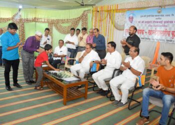 खान्देशस्तरीय बुद्धिबळ स्पर्धेला स्पर्धकांसह प्रेक्षकांचा उत्स्फूर्त प्रतिसाद