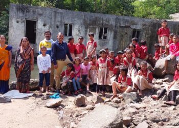 वैजाली जि.प.शाळेची उनपदेव येथे शैक्षणिक सहल उत्साहात