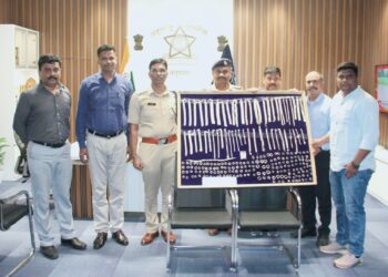 शहादा येथील ज्वलेर्सचे दुकान फोडणाऱ्या दोन आरोपीतांना 24 तासाच्या आत पाच किलो चांदीच्या मुद्देमालासह अटक