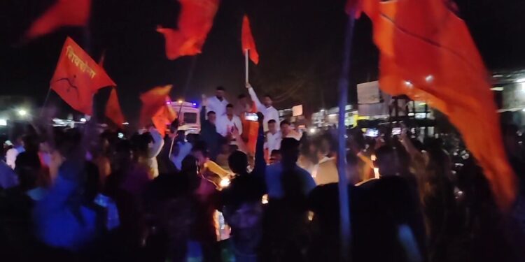 अक्कलकुवा येथे समाजकल्याण सभापती शंकर पाडवी यांच्या निवडीबद्दल केला मोठा जल्लोष