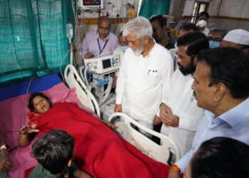 खासगी प्रवासी बस जळून 12 प्रवाशांचा दुर्देवी मृत्यू, 31 जखमी