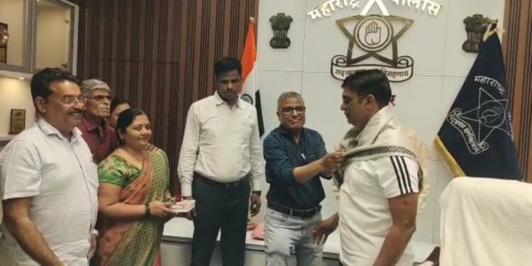 बँक खात्यातून तीन लाख रूपये उडवले; पोलिसांनी पैसे मिळून दिले, ऑनलाइन फसवणुकीपासून असे रहा सावध