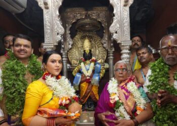 बा… विठ्ठला शेतकरी, कष्टकरी वर्गाला सुजलाम सुफलाम कर : उपमुख्यमंत्री यांचे श्री विठ्ठलचरणी साकडे,उत्तमराव साळुंखे, कलावती साळुंखे ठरले मानाचे वारकरी