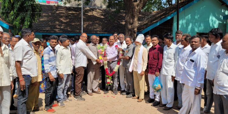 तळोदा येथे काँग्रेसतर्फे जि. प.नवनिर्वाचित उपाध्यक्ष सुहास नाईक यांचा सत्कार