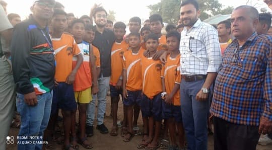 प्रकल्पस्तरीय क्रीडा स्पर्धेत अमोनी शाळेच्या विद्यार्थ्यांचे यश