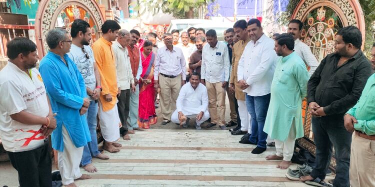 आदिवासी सहकारी साखर कारखाना पंचवार्षिक निवडणुकीचा परिवर्तन पॅनलचा प्रचाराचा शुभारंभ