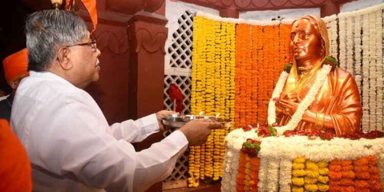 नवीन अभ्यासक्रमात छत्रपती शिवाजी महाराजांच्या इतिहासाचे धडे समाविष्ट होणार