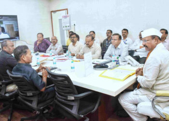 पीक विमा रक्कम तत्काळ शेतकऱ्यांच्या बॅंक खात्यावर वर्ग करावी – कृषी मंत्री अब्दुल सत्तार