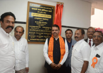 शेतकऱ्यांना दिवसा १२ तास वीज देण्याचा प्रयत्न – उपमुख्यमंत्री देवेंद्र फडणवीस