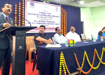 विधी महाविद्यालात माहितीचा अधिकार विषयावर कार्यशाळा