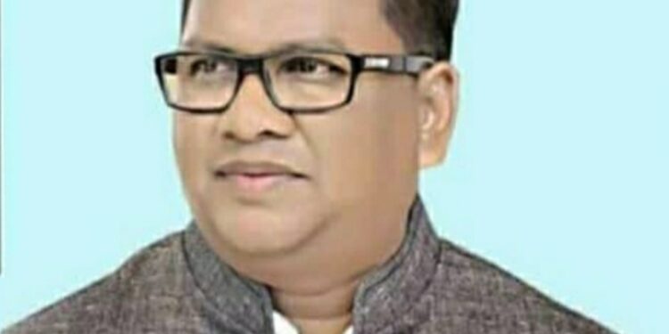 जळगाव विद्यापीठाच्या सिनेट सदस्यपदी भरत गावित यांची बिनविरोध निवड