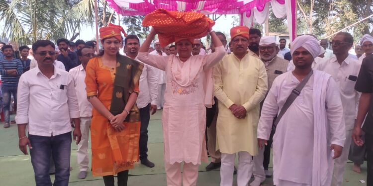 आजच्या युगातील युवकाला यशस्वी होण्यासाठी गीतेची आवश्यकता : पालकमंत्री ना.डॉ.विजयकुमार गावीत