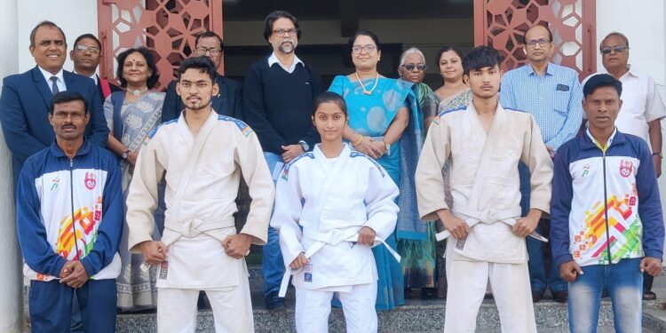 राज्यस्तरीय ज्युदो स्पर्धेसाठी मिशन हायस्कूलच्या तीन खेळाडूंची निवड