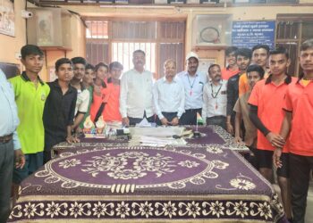 डी. आर. हायस्कूलचा कबड्डी संघ जिल्हास्तरावर