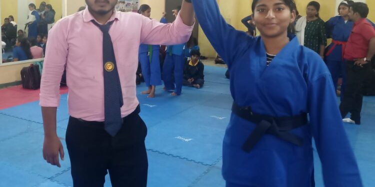 प्रांजल बैसाणेची शालेय राज्यस्तरीय शिकाई मार्शल आर्ट स्पर्धेत निवड