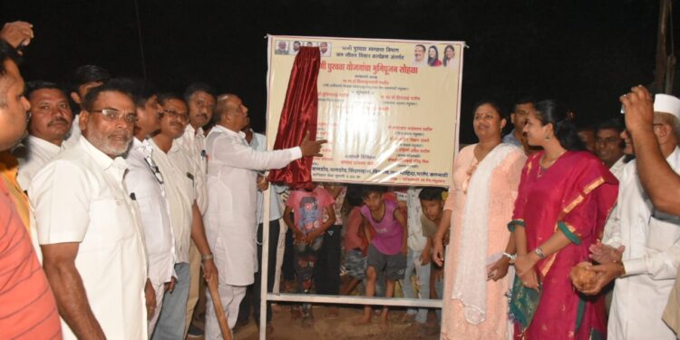 तापी परिसरातील १०० टक्के शेती सिंचनाखाली यावी यासाठी प्रयत्नशील : पालकमंत्री डॉ. विजयकुमार गावित