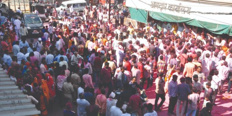 बघा किती मिळाले मते: नंदूरबार तालुक्यातील पूर्व पट्ट्यात माजी आ.चंद्रकात रघुवंशी तर पश्चिम पट्टयात पालकमंत्री डॉ.विजयकुमार गावीत यांना फटका