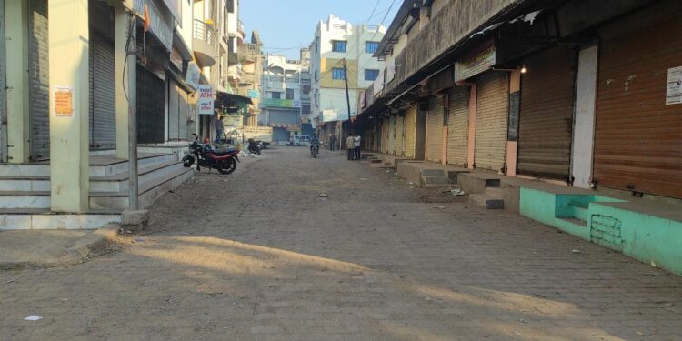 श्री सम्मेदशिखर जैन महातीर्थला पर्यटन स्थळ घोषित केल्याचा अक्कलकुव्यात निषेध