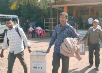 आदिवासी कारखान्याच्या निवडणुकीसाठी आज मतदान