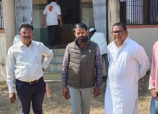 ब्रेकिंग न्युज : २५ वर्षांची सत्ता समाप्त : डोकारे येथील आदिवासी कारखान्याच्या निवडणुकीत भरत गावीत यांचे परिवर्तन पॅनल १४ जागांवर दणदणीत विजय