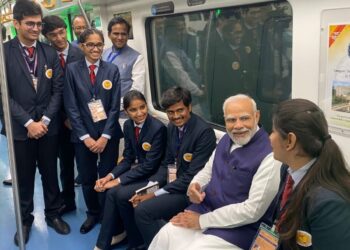 प्रधानमंत्री नरेंद्र मोदी यांचा ‘फ्रीडम पार्क ते खापरी’ दरम्यान मेट्रोने प्रवास