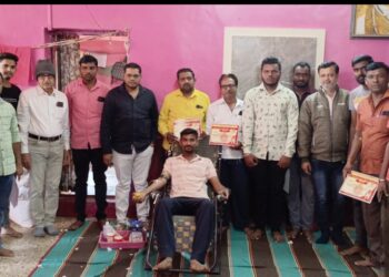 दहिंदुले येथे 51 दात्यांनी केले रक्तदान, महिलांची करण्यात आली हिमोग्लोबिनची तपासणी