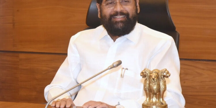 राज्यातील शासकीय कार्यालयांमध्ये १ एप्रिलपासून ‘ई-ऑफिस’ प्रणाली  – मुख्यमंत्री एकनाथ शिंदे