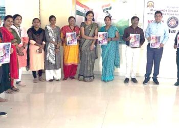 नंदुरबार येथे देवगिरी चित्रसाधना शॉर्ट फिल्म फेस्टिवल पोस्टर अनावरण