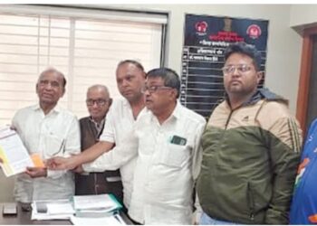 तळोद्यात रक्त साठवणूक केंद्र सुरू करण्याची मागणी, एक महिन्यात रक्त साठवणूक केंद्र कार्यान्वित करण्याचे जिल्हा शल्य चिकित्सकांचे आश्वासन