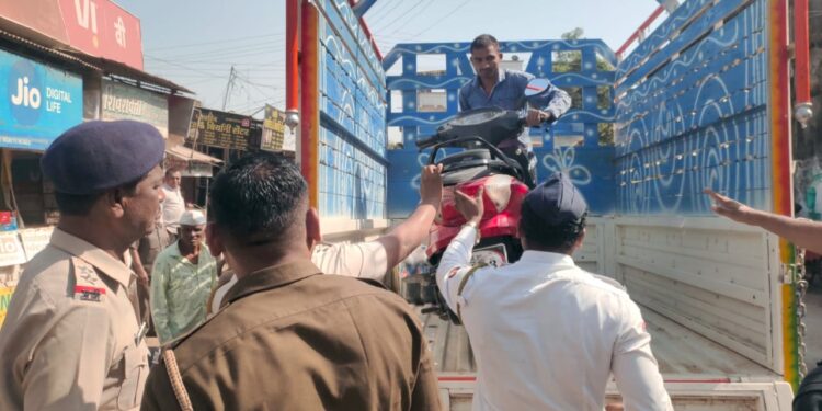 नवापूर पोलिसांची धडक कारवाईने खळबळ