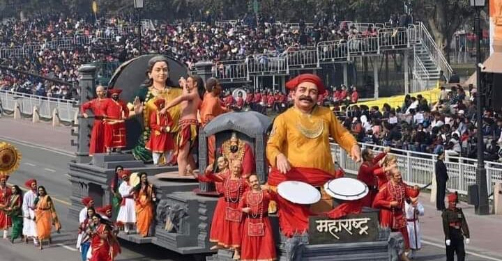 लोकप्रिय चित्ररथ श्रेणीसाठी ”महाराष्ट्रातील साडेतीन शक्तीपीठे आणि नारीशक्ती”  या चित्ररथास सर्वोत्कृष्ट पसंती नोंदविण्याचे आवाहन