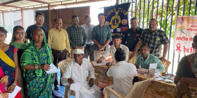 चौपाळे येथे आरोग्य तपासणी शिबीर