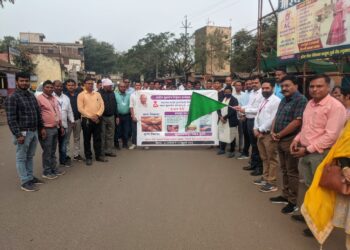 स्पर्श कुष्ठरोग जनजागृती अभियानाचा रॅली काढून शुभारंभ